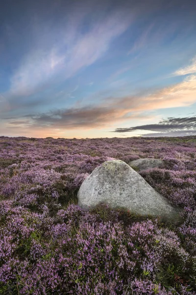 Heather Higger Tor üzerinde çarpıcı şafak gündoğumu manzara görüntü ben