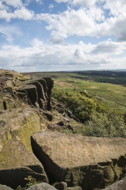 Güzel hareketli manzara resim Burbage kenar ve kayalar s