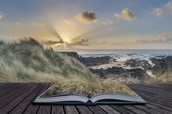 砂 dun と淡水ウエスト ビーチの美しい風景の画像 — ストック写真