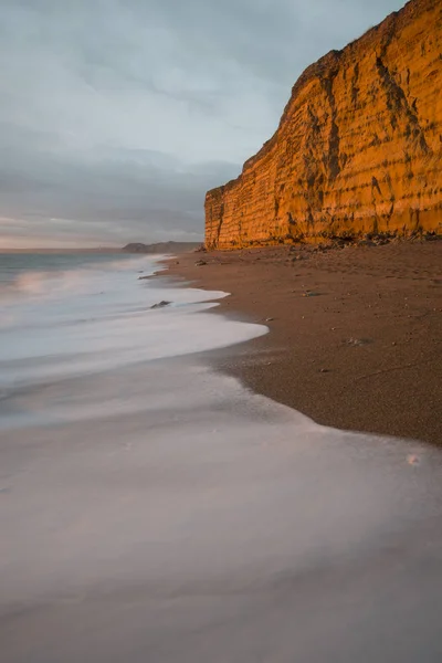 Burton Bradstock gol güzel canlı günbatımı manzara görüntüsü — Stok fotoğraf