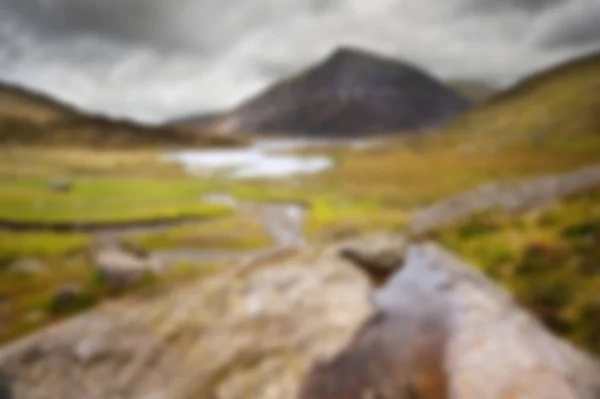 Imagem de paisagem abstrata com filtro de borrão para uso em projetos como — Fotografia de Stock