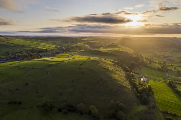 Stunning aerial drone landscape image of Peak District countrysi — Stock Photo, Image