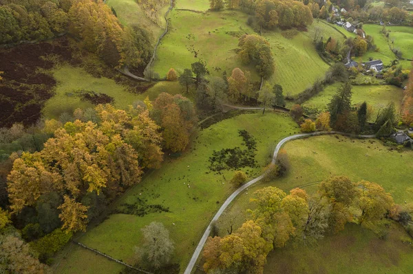 Hermosa imagen vibrante del paisaje del dron aéreo de la salida del sol en Aut —  Fotos de Stock