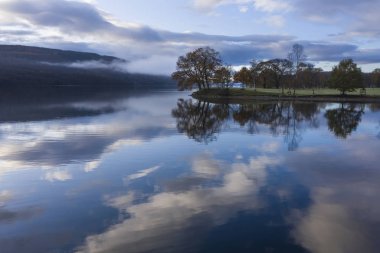 Coniston üzerinde nefes kesen canlı hava aracı manzarası görüntüleri