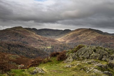 Loug 'dan güzel rengarenk sonbahar manzarası