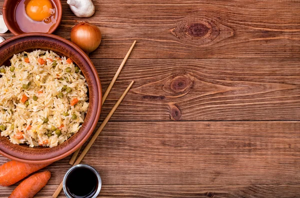 Fried rice with vegetables and eggs.