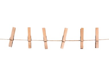 bir ip üzerinde ahşap clothespins dönüştürün