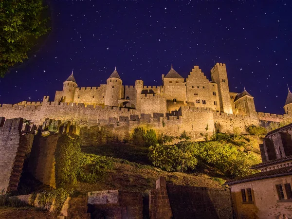 Città medievale di Carcassonne, Francia, di notte — Foto Stock
