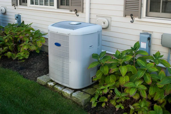 Heating and air conditioning inverter — Stock Photo, Image