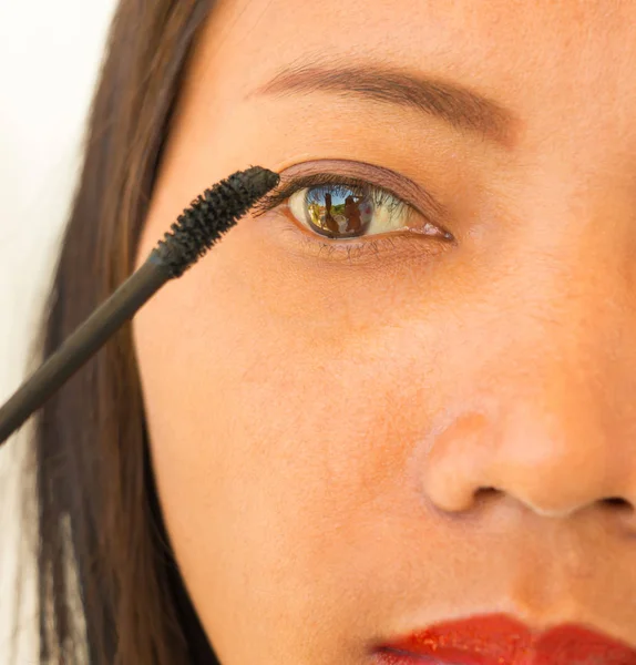 Mascara Applied To Eyelashes Shows Beauty Fashion — Stock Photo, Image