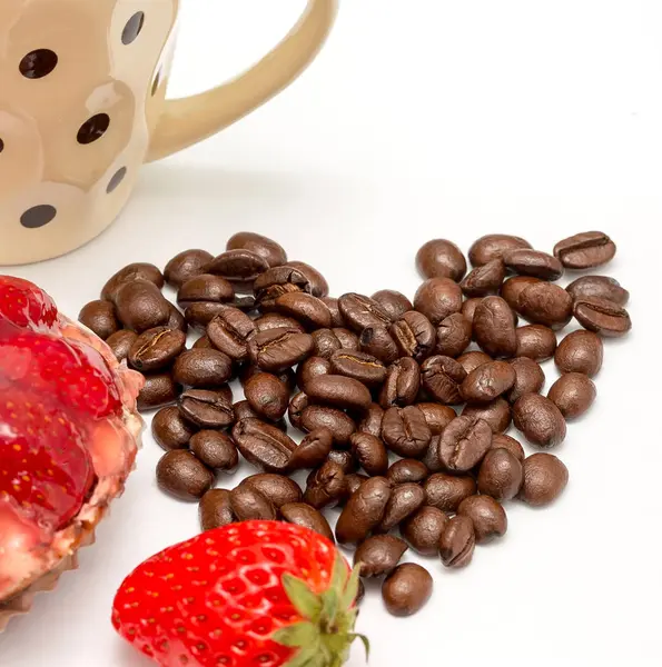 Desert And Coffee Shows Strawberry Tart Pie And Beverage — Stock Photo, Image