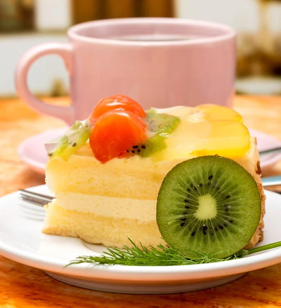 Coffee Cream Cake Indicates Decaf Refreshment And Caffeine — Stock Photo, Image
