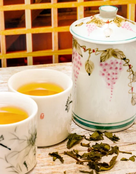 El té verde japonés representa el descanso de la taza y refresca —  Fotos de Stock