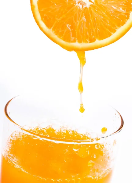 건강 한 오렌지 음료 나타냅니다 과일 주스와 액체 — 스톡 사진