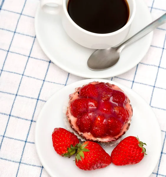 Delicious Desert Coffee Means Strawberry Tart Pie And Drink — Stock Photo, Image