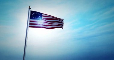 Betsy Ross bayrağı dalgalanması tarihi Birleşik Devletler devrimini gösteriyor. Ulusal demokrasi ve vatanseverliğin sembolü Yıldızlar ve Şeritler - 4k