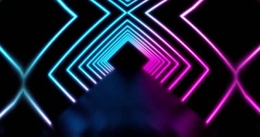 Neon Çizgileri soyut yol fütüristik teknolojiyi temsil ediyor. Geometrik retro koridor veya geçiş - 4k