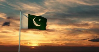 Pakistan bayrağının dalgalanması Pakistan 'ın ulusal sembolünü tasvir ediyor. Vatansever bir devlet kutlaması ya da seyahat - 4K