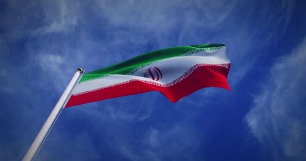 Fahnenmasten Weht Die Iranische Flagge Wind Iranisches Emblem Himmel Zeigt — Stockvideo