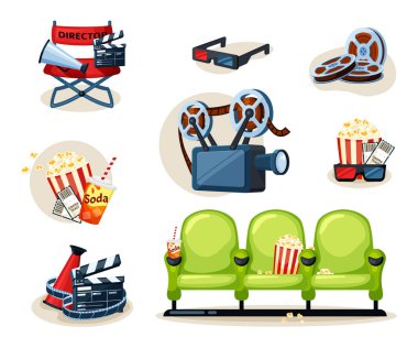 Sinema seti. Direktörün kırmızı koltuğu, 3 boyutlu gözlükler, kasetler, film ve projektör, gazozlu patlamış mısır, seyirciler için yeşil koltuklar, sinema biletleri, filmler, sanat eğlencesi. Vektör grafikleri.