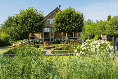 Hollanda'da geleneksel köy evi