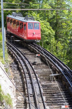 Tren kırmızı karikatür, Lucerne, İsviçre