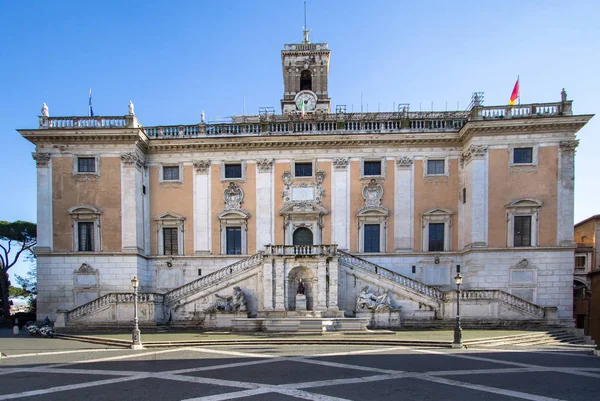 Senatorpalasset på Kapitolhøyden i Roma. – stockfoto