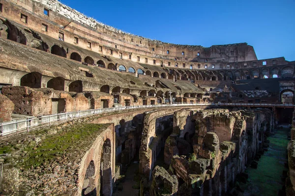 El Coliseo, Roma, Italia —  Fotos de Stock