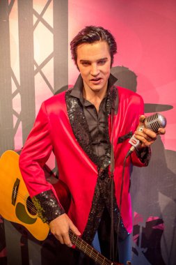 Elvis Presle balmumu figur