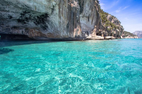 Pobřeží v Golfo di Orosei, Sardinie, Itálie — Stock fotografie