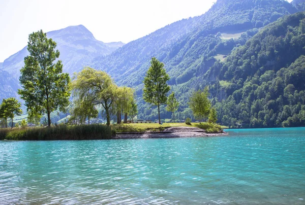 Sjön Lungern, Schweiz — Stockfoto