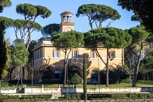 Piazza di siena, villa borghese garden, rom — Stockfoto
