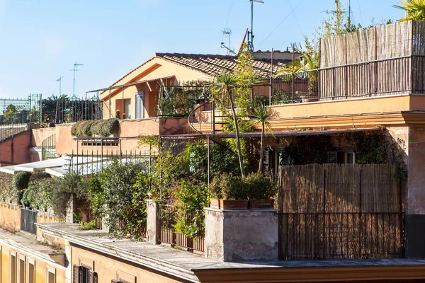 Roof garden, Rom — Stockfoto