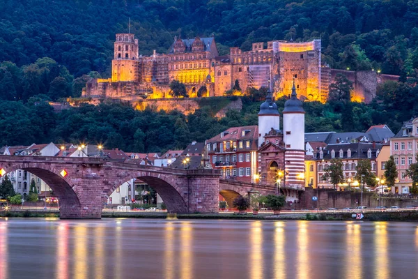 Vista para o castelo, Heidelberg, Alemanha — Fotografia de Stock
