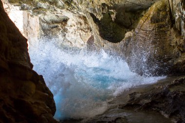 Mağara, Neptün içinde Sardunya, İtalya