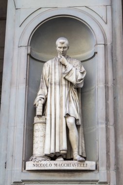 Niccolo Machiavelli, Floransa, İtalya heykeli 