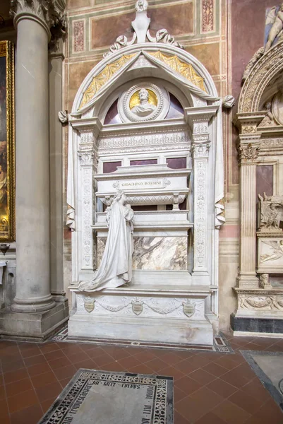 유명한 이탈리아 음악가-작곡가 조아키노 안토니오 로시니의 무덤 — 스톡 사진