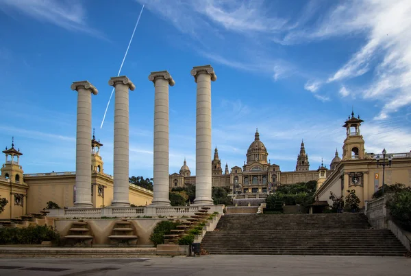 Krajowej Palace Barcelona na górskim Montjuic — Zdjęcie stockowe