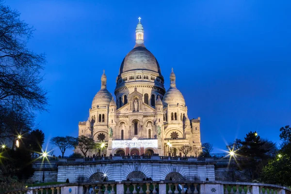 Basilica Sacre Coeur in Montmartre in Paris — Stock Photo, Image