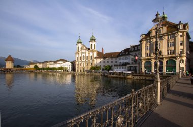 Cizvit Kilisesi, Lucerne, İsviçre
