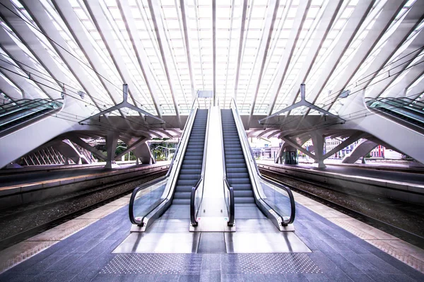 Estação ferroviária em Liege, Bélgica — Fotografia de Stock