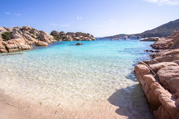 Beach, Cala Coticcio, Szardínia, Olaszország — Stock Fotó