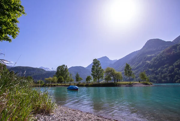 Sjön Lungern, Schweiz — Stockfoto