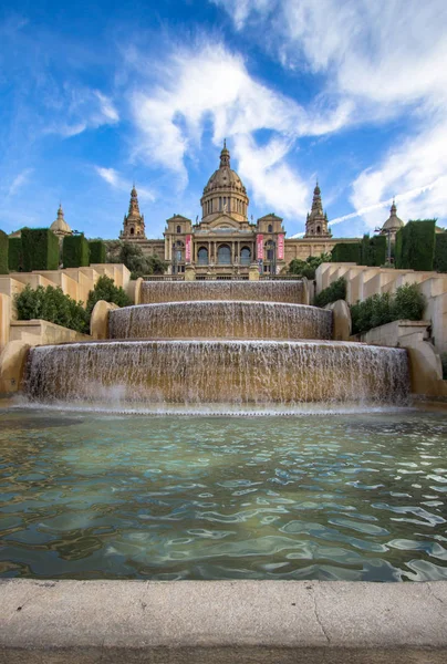 山モンジュイック バルセロナの国立宮殿 — ストック写真