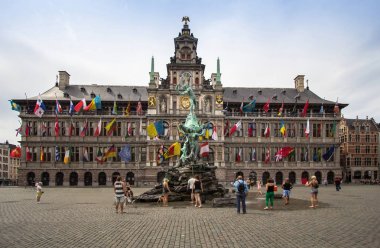 Cental Meydanı, Antwerpen, Belçika