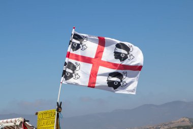 Sardunya bayrak. Dört Moors bayrağı