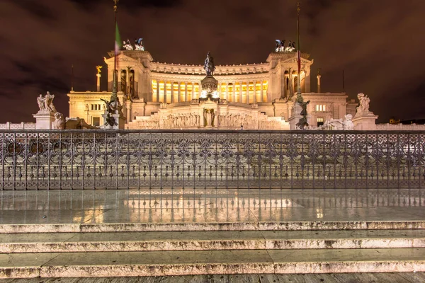 Piazza Venezia, Rzym, Włochy — Zdjęcie stockowe