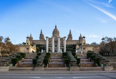 Dağda Montjuic Barcelona Ulusal Sarayı