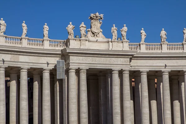St. Peter's Square, Vatikan, İtalya — Stok fotoğraf