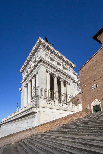 Treppe des Nationaldenkmals für Sieger emmanuel ii, rom, italien — Stockfoto
